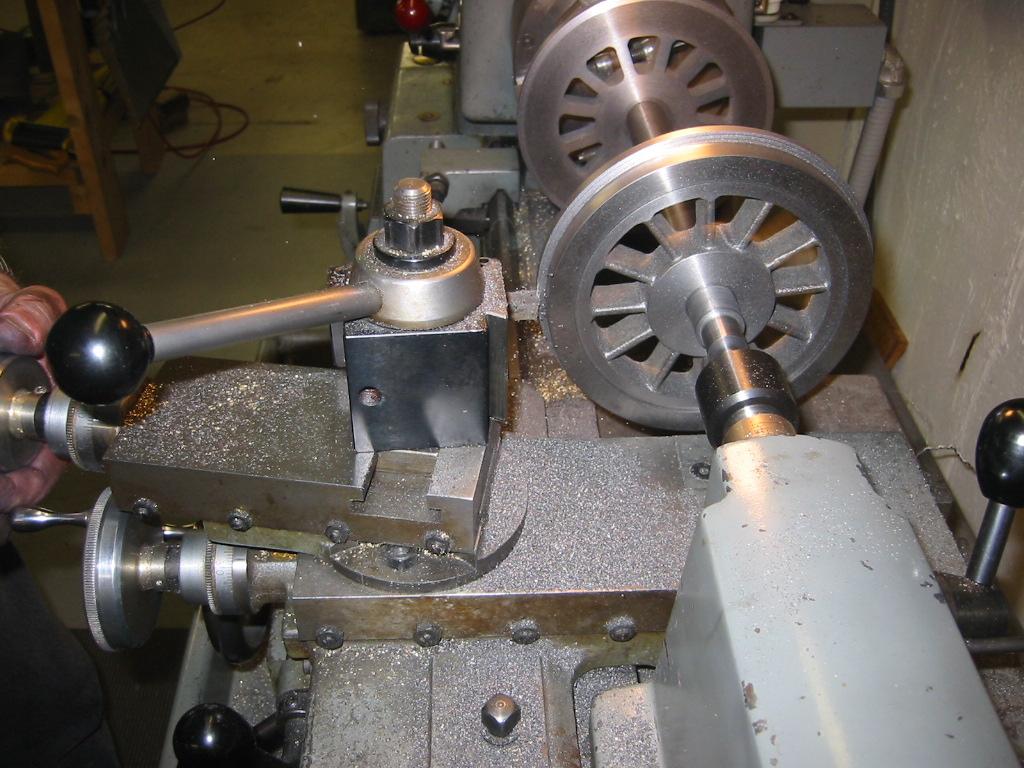 MikadoTrailingTruckWheels12July06 003